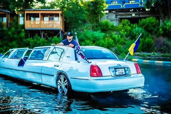 Aqua-Limousine аква лимузин 2o0j