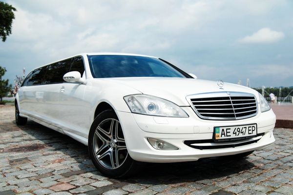 031 Лимузин Mercedes-Benz W221 S600 на свадьбу lAwB