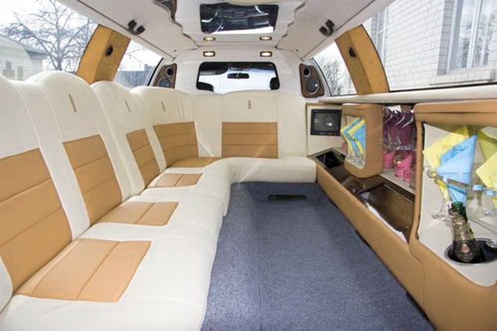 040 Лимузин Lincoln Town Car 120 3Om9