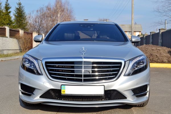 083 Vip-авто Mercedes W222 S500L серебристый на свадьбу jwX9