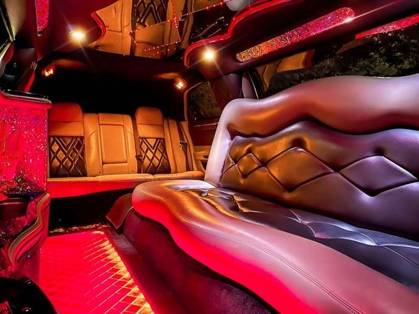 013 Лимузин Rolls-Royce Phantom Tiffani на свадьбу j8Vl