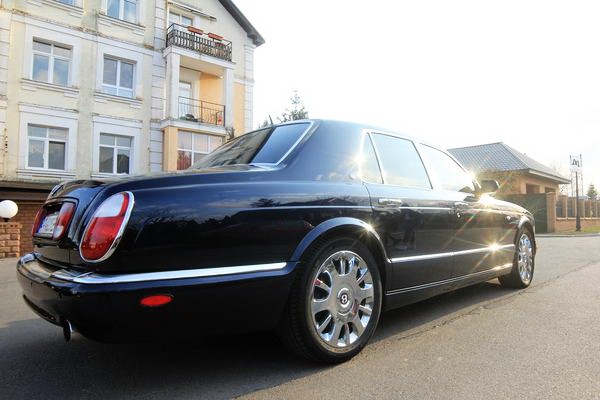 346 Vip-авто Bentley Arnage 2006 jWnb