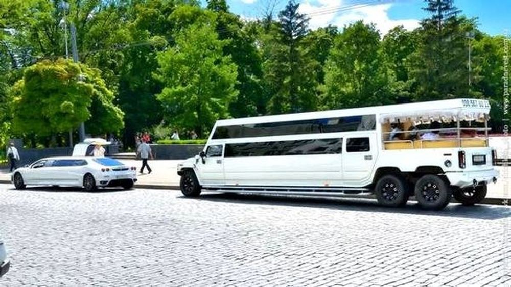 032 Лимузин Mega Hummer H2 Disco на свадьбу lRQ3