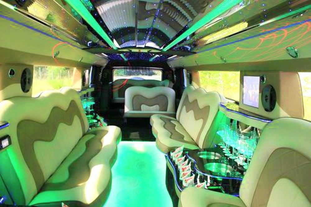022 Лимузин Hummer H2 white на свадьбу 2dJ3