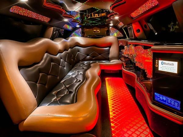 013 Лимузин Rolls-Royce Phantom Tiffani на свадьбу j8Vl