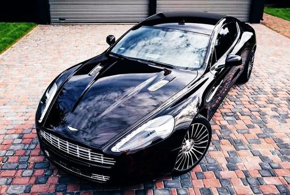 076 Aston Martin Rapide lnAK