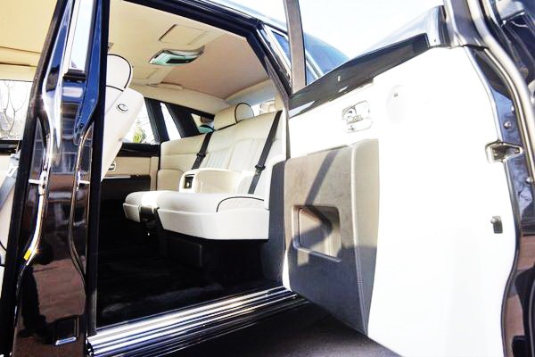 348 Rolls Royce Phantom 2010 jLJK