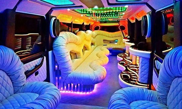 001 Лимузин кубик Mercedes G-class Gelandewagen 3DKj