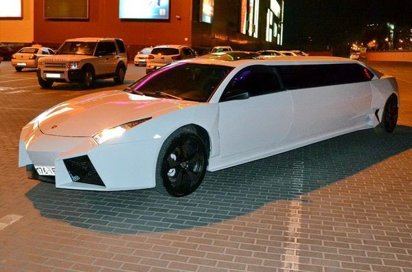 003 Лимузин Lamborghini Reventon белая на свадьбу 2pX2