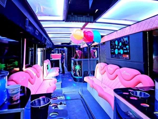 068 Автобус Party Bus Miami VIP на вечеринку день рождения lbek