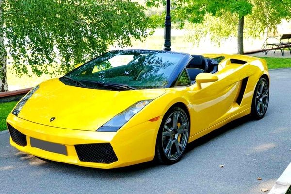 384 Lamborghini Gallardo желтый lLJo