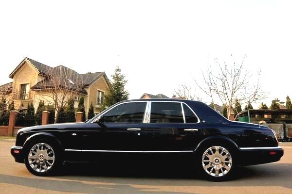 346 Vip-авто Bentley Arnage 2006 jWnb