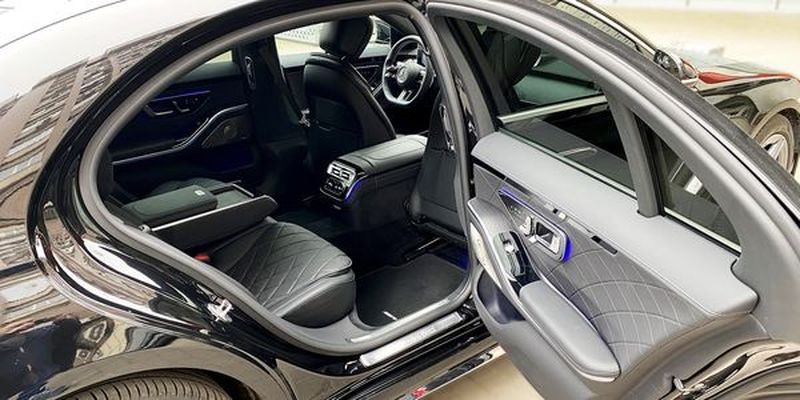 176 авто Mercedes-Benz W223 S-Class 400d на свадьбу lWn9