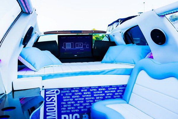 Aqua-Limousine аква лимузин 2o0j