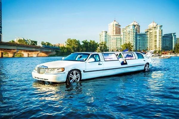 Aqua-Limousine аква лимузин 2o0j