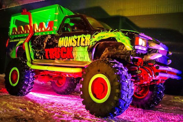 069 Party Bus Monster truck пати бас на детский день рождения 34ne