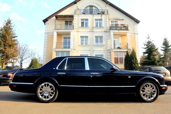 346 Vip-авто Bentley Arnage 2006 jWnb