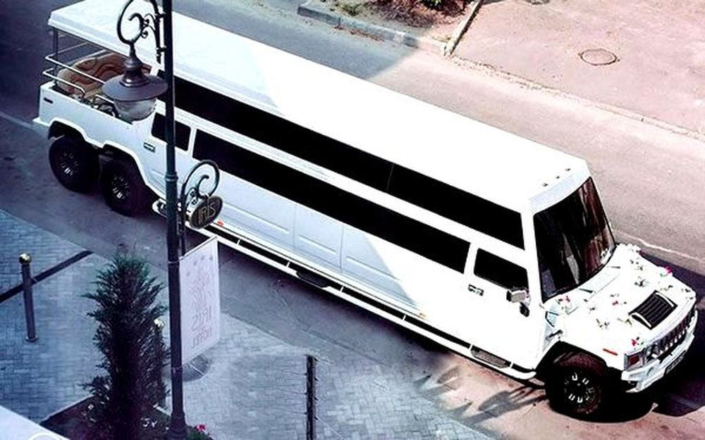 032 Лимузин Mega Hummer H2 Disco на свадьбу lRQ3