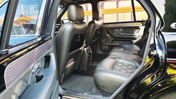350 Vip-авто Bentley Arnage 2005 3Ev7