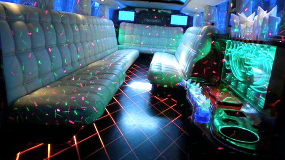 024 Лимузин Hummer H2 classic на свадьбу 300A