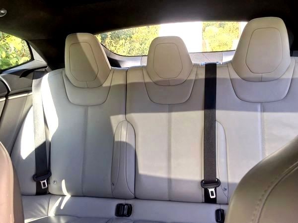 106 Tesla Model S90d авто на свадьбу 2YJ1