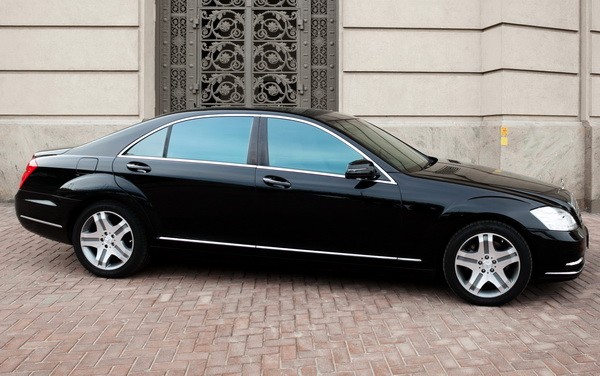 092 Vip-авто Mercedes-Benz W221 S500L black на свадьбу 2ov4