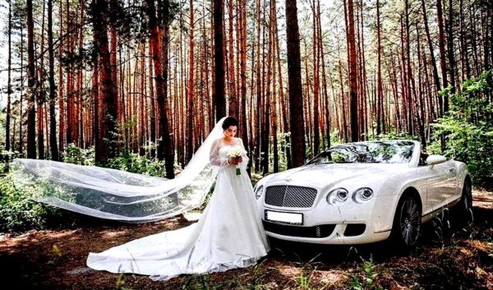 217 Кабриолет Bentley Continental GT белый 2yAA