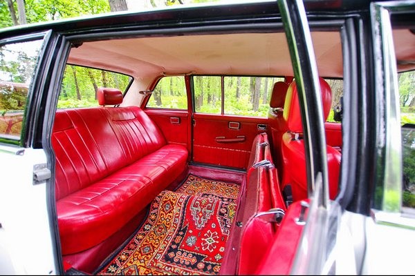 210 Ретро автомобиль Mercedes-Benz 1969 на свадьбу съемки jJPA