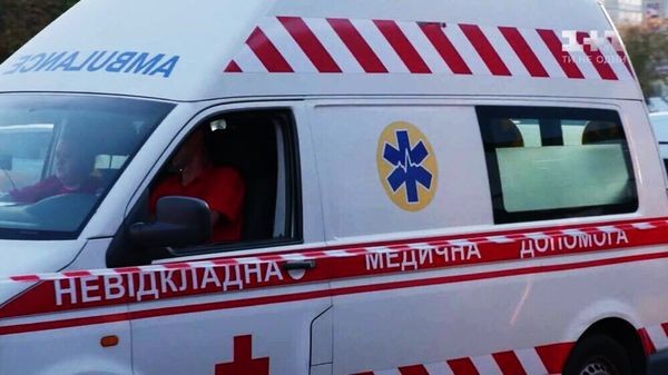 169 Машина скорой помощи для съемок кино рекламы роликов ln5b