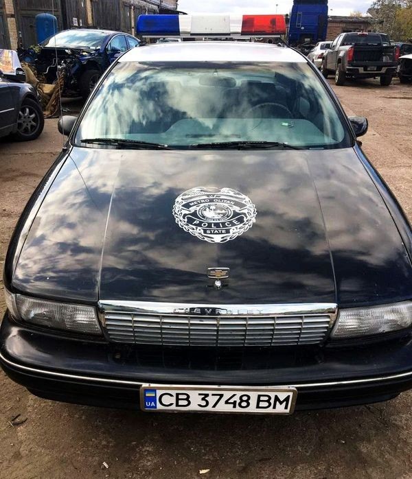 382 автомобиль полиции Chevrolet Caprice на съемки кино рекламы 3zOp