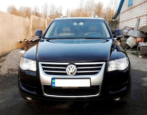 264 Внедорожник Volkswagen Touareg jNwe