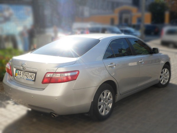 156 Toyota Camry серебристая авто на свадьбу ldXN