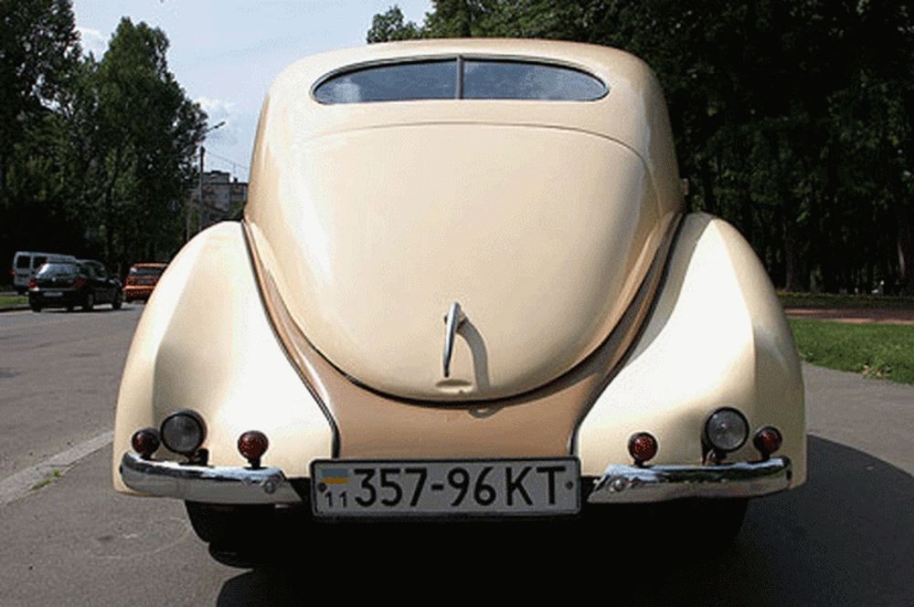199 Ретро автомобиль Lincoln Zephyr на свадьбу съемки 2Y6Q