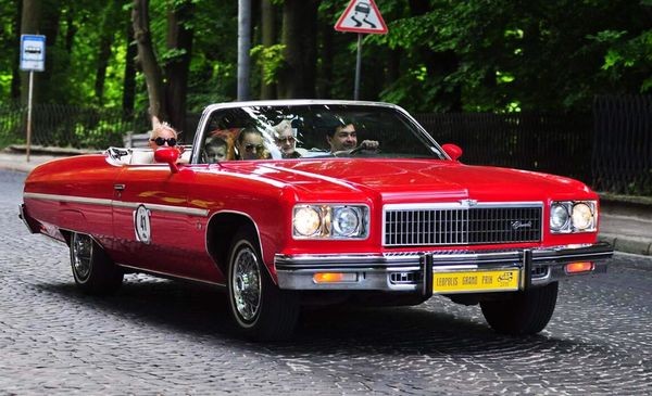 386 Ретро авто кабриолет Chevrolet Impala на свадьбу съемки jemX