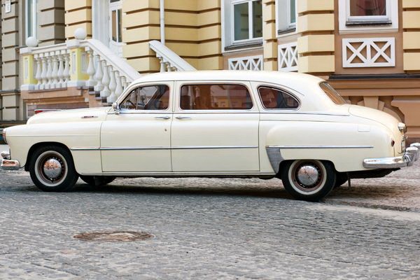 200 Ретро автомобиль ZIM GAZ-12 NEW на свадьбу съемки jqvE