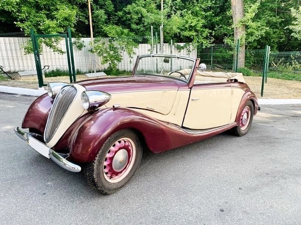 197 Ретро автомобиль Fiat Topolino на свадьбу съемки j8A5