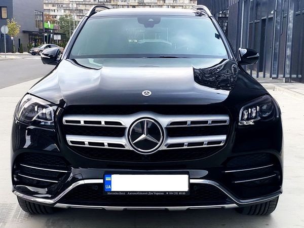 215 Внедорожник Mercedes-Benz GLS 63 2021 год на свадьбу ldPY