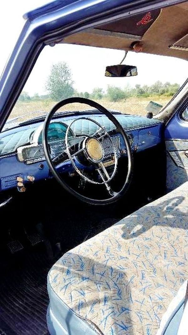 129 Ретро авто Volga GAZ 21 голубая lzzA