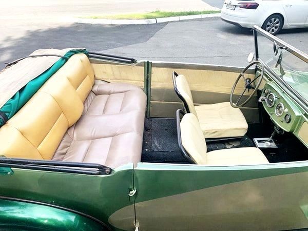 196 Ретро кабрио автомобиль Dampf Kraft Wagen (DKW) на свадьбу съемки 3vdO