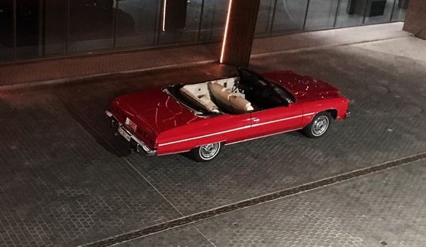 386 Ретро авто кабриолет Chevrolet Impala на свадьбу съемки jemX