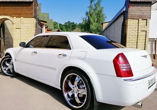 103 Chrysler 300C заказать 2nmb