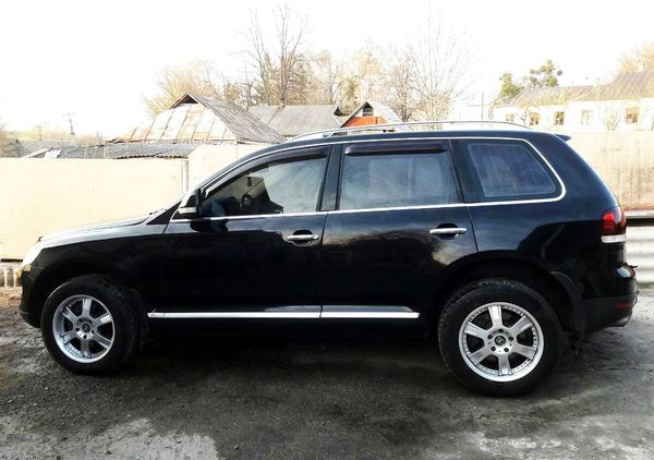 264 Внедорожник Volkswagen Touareg jNwe