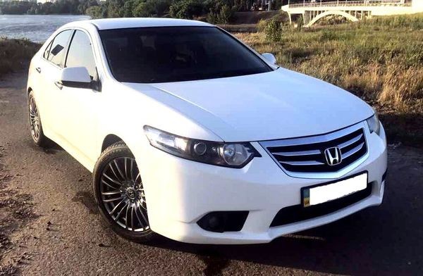 146 Honda Accord белая 2Nrm