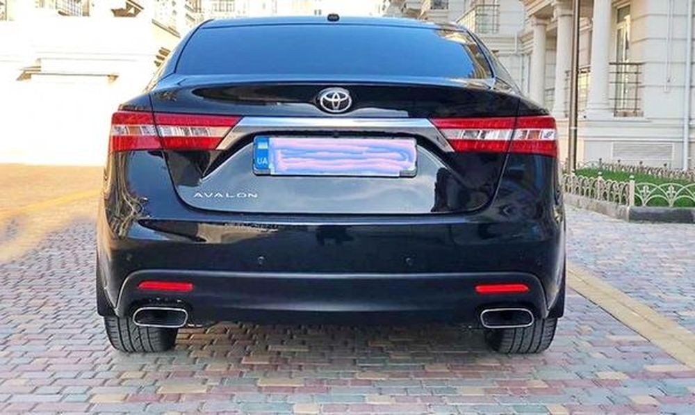 359 Toyota Avalon черный на свадьбу 3kZm