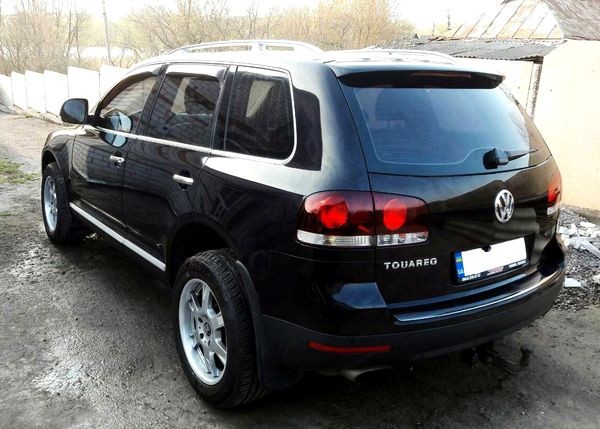 264 Внедорожник Volkswagen Touareg jNwe
