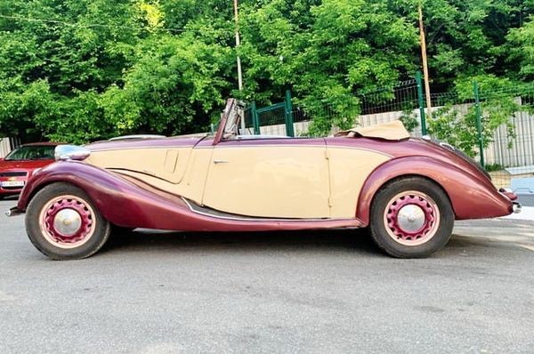 197 Ретро автомобиль Fiat Topolino на свадьбу съемки j8A5
