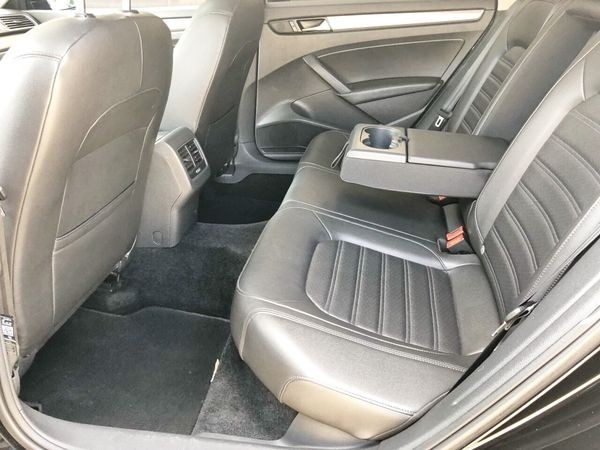 142 Volkswagen Passat B8 авто на свадьбу l91e