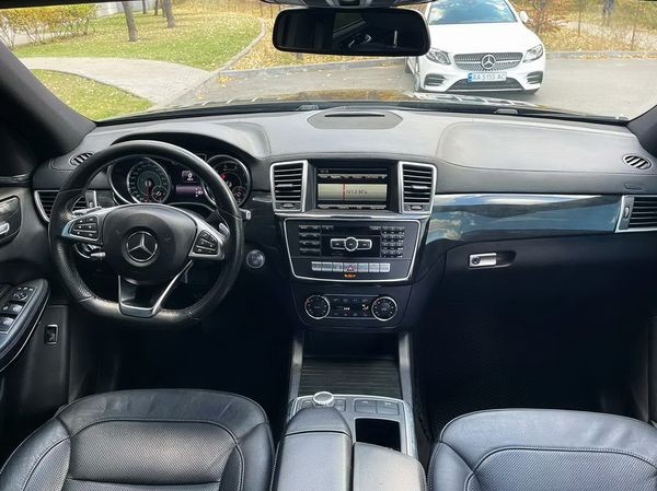 260 Внедорожник Mercedes GL 400 AMG 2016 3DwJ