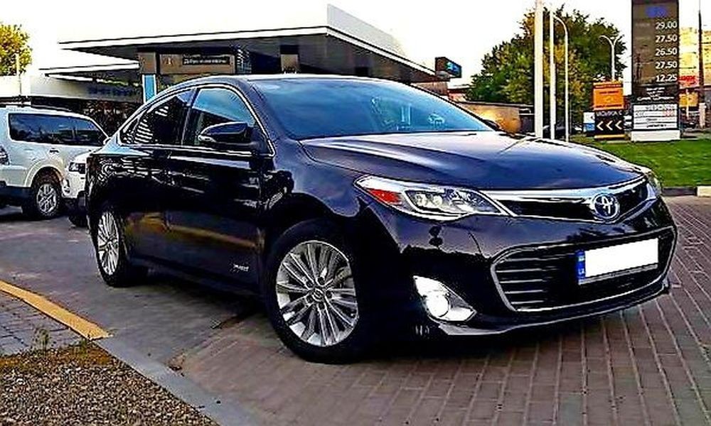 359 Toyota Avalon черный на свадьбу 3kZm