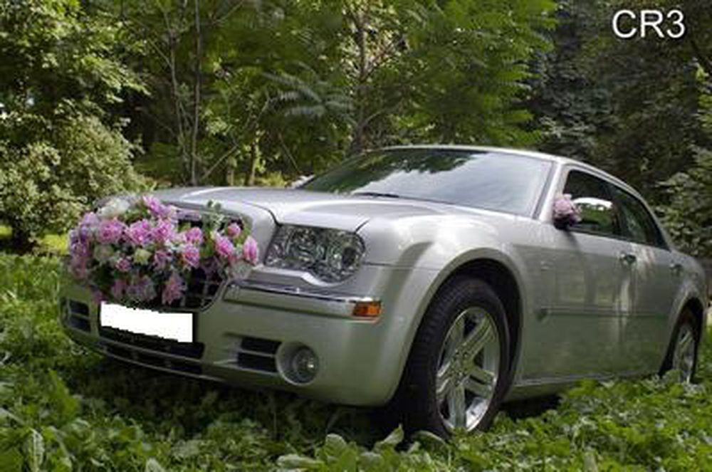 138 Chrysler 300C серебристый авто на свадьбу 3Pmd